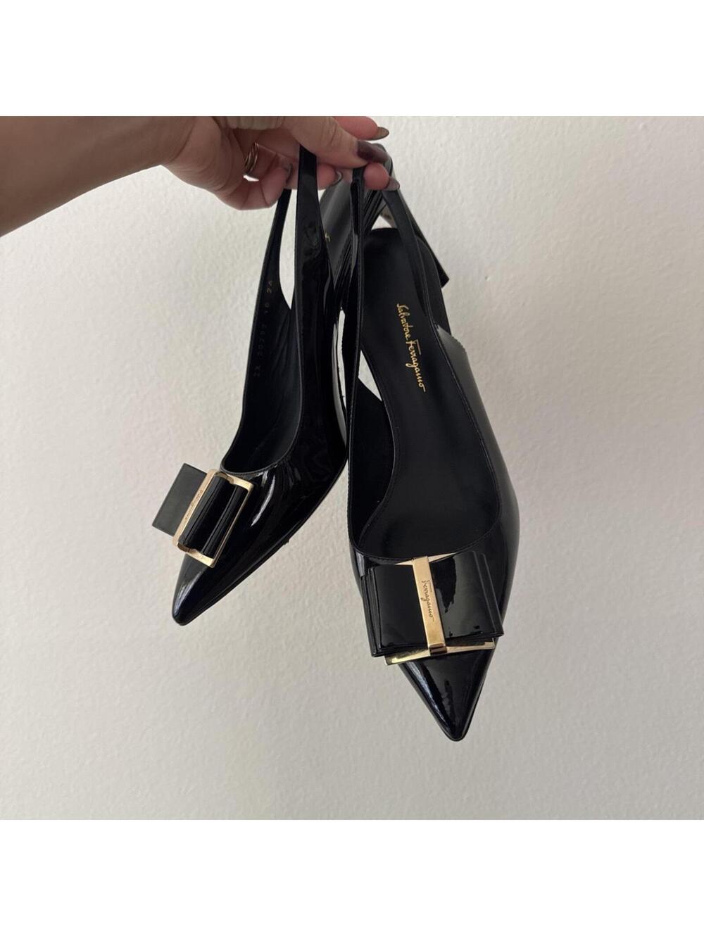 Salvatore Ferragamo Zahir 70 'Black Patent Double Bow